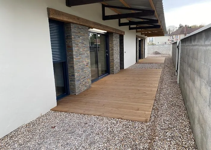 Les Du Manoir 1 * Le Manoir (Calvados)