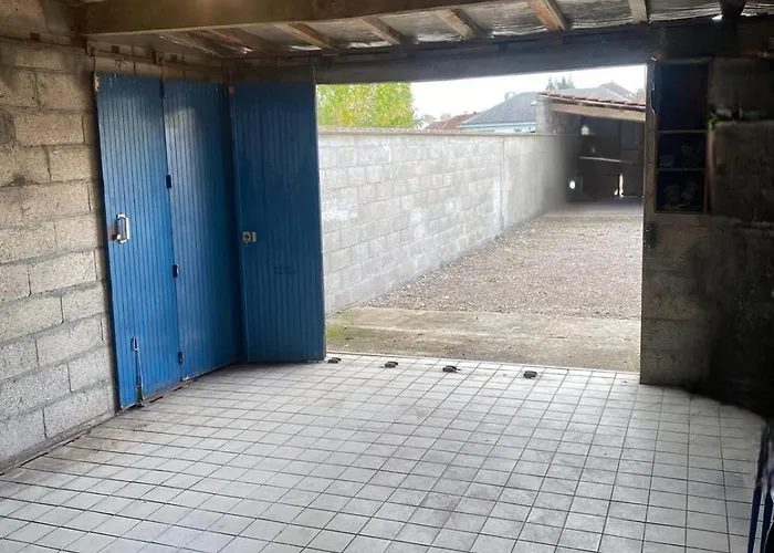 Les Du Manoir 1 Le Manoir (Calvados)